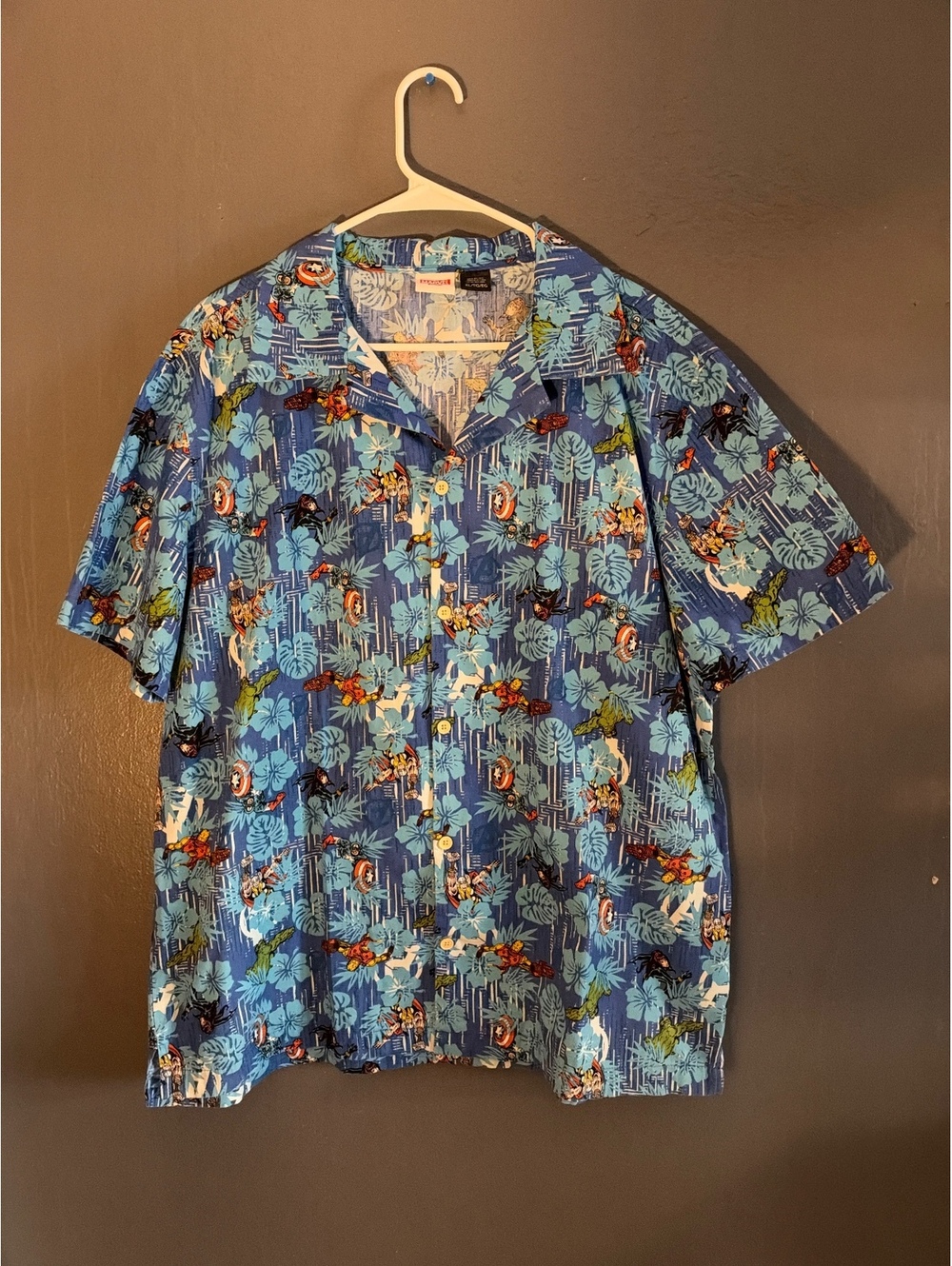 Marvel Avengers Themed Blue Hawaiian Shirt XL